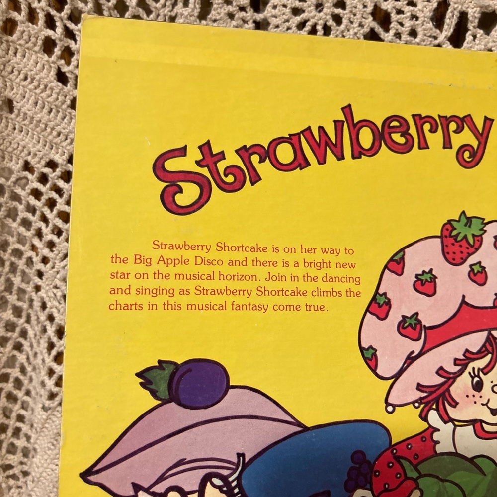 Strawberry Shortcake LIVE Vinyl Record LP - Picture 7 of 16